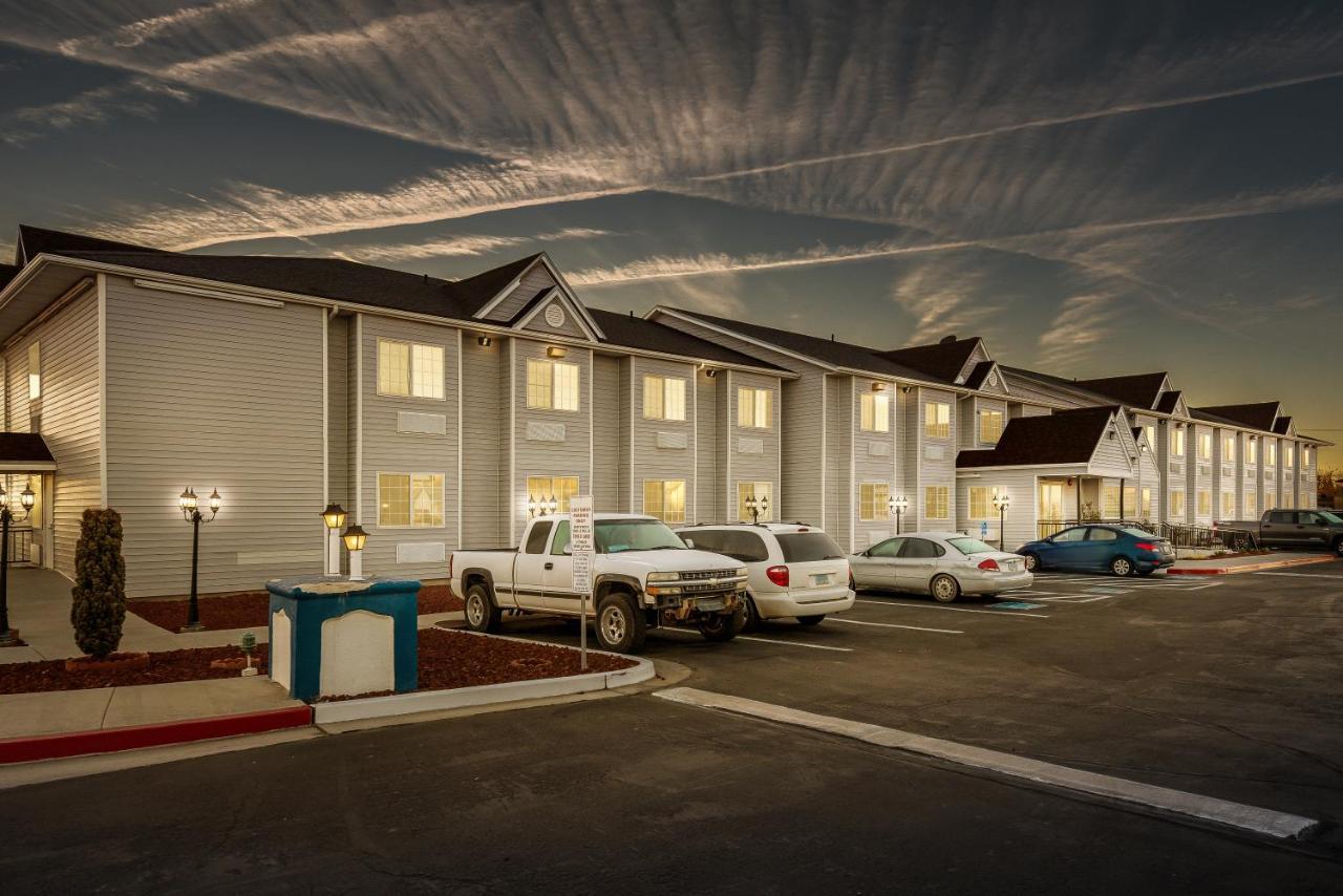 Quality Inn & Suites Near Nas Fallon Exterior foto