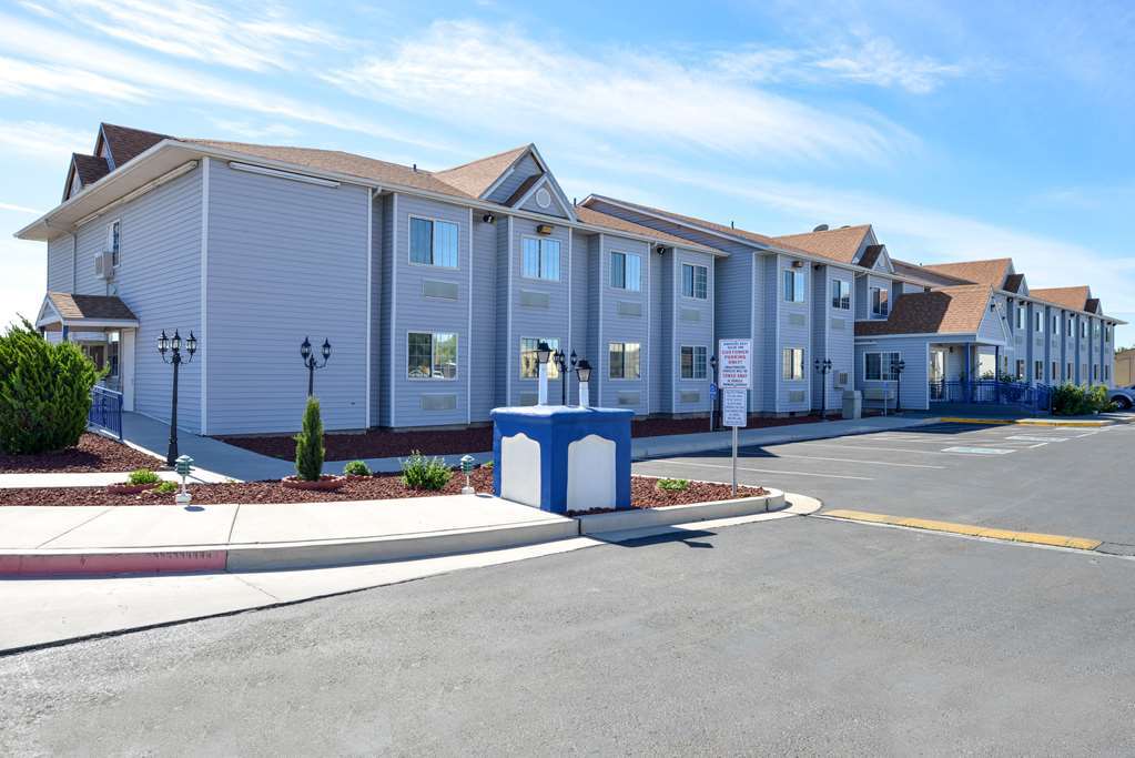 Quality Inn & Suites Near Nas Fallon Exterior foto